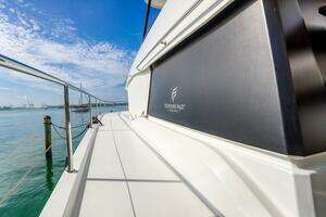 2022 Fountaine Pajot MY6 thumbnail 13