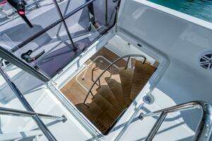 2022 Fountaine Pajot MY6 thumbnail 75
