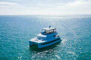 2022 Fountaine Pajot MY6 thumbnail 43