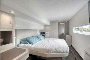 2022 Fountaine Pajot MY6 thumbnail 124
