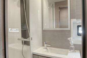 2022 Fountaine Pajot MY6 thumbnail 106