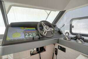 2022 Fountaine Pajot MY6 thumbnail 95