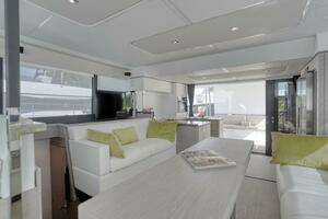 2022 Fountaine Pajot MY6 thumbnail 92