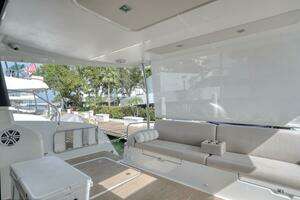 2022 Fountaine Pajot MY6 thumbnail 16