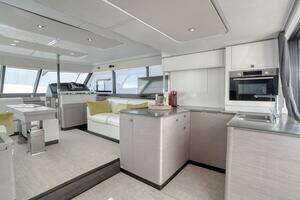 2022 Fountaine Pajot MY6 thumbnail 90