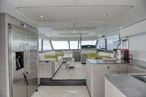 2022 Fountaine Pajot MY6 thumbnail 102