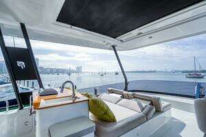 2022 Fountaine Pajot MY6 thumbnail 77
