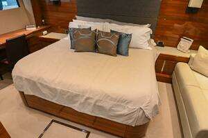 2015 Sunseeker Predator 68 thumbnail 10
