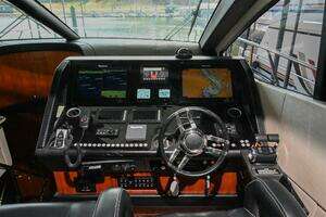 2015 Sunseeker Predator 68 thumbnail 7