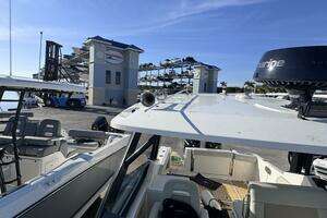 Divine Mer Sea 28ft Boston Whaler Yacht For Sale
