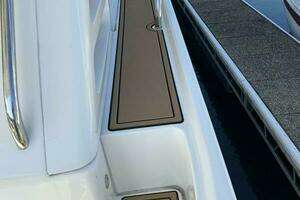 2008 Ovation 52 thumbnail 40
