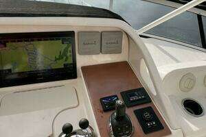 2008 Ovation 52 thumbnail 11