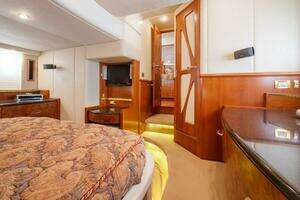 2008 Ovation 52 thumbnail 33