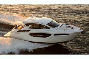 2018 Cruisers Yachts 42 Cantius thumbnail 2