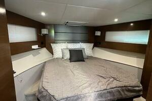 42FT (12.8M) CRUISERS YACHTS