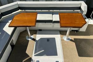 42FT (12.8M) CRUISERS YACHTS