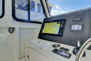 Hollow Point 35ft Custom Yacht For Sale