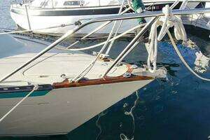 1977 Islander 28 thumbnail 5