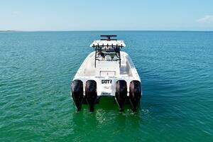  2022 Invincible  Yacht For Sale in Sarasota FL