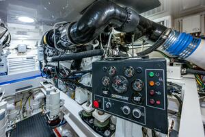 Viking 60 - Carolina Style - Engine Room