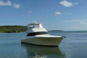2004 Viking 56 Convertible thumbnail 3