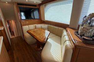 2004 Viking 56 Convertible thumbnail 17