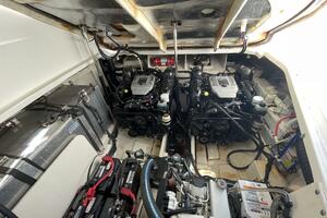 33ft Sea Ray Yacht For Sale