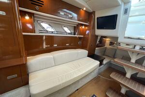 33ft Sea Ray Yacht For Sale