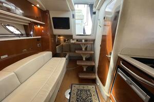 33ft Sea Ray Yacht For Sale