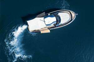 2021 Solaris 48 Open thumbnail 12