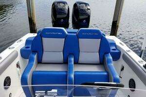 2014 Concept 36' CC thumbnail 2