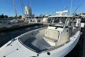  2025 Pursuit S 328 Sport Yacht For Sale in Lighthouse Point FL