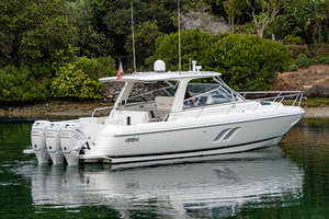 Pandemic 2010 Intrepid 430 Sport Yacht Yacht For Sale in San Diego CA