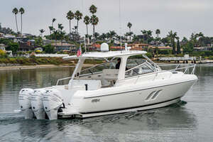 Pandemic 2010 Intrepid 430 Sport Yacht Yacht For Sale in San Diego CA