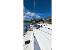2020-fountaine-pajot-saona-47-sail-9695798-20250919105408256-3.jpg