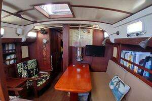 Papillion 41ft Dickerson Yacht For Sale