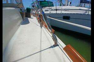 Papillion 41ft Dickerson Yacht For Sale
