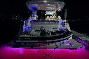 2018 Sea Ray L650 Fly thumbnail 14