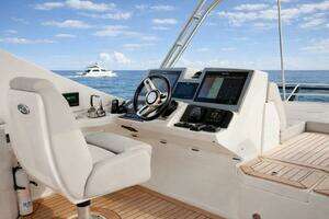 2018 Sea Ray L650 Fly thumbnail 47
