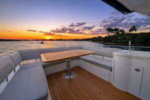 2018 Sea Ray L650 Fly thumbnail 40