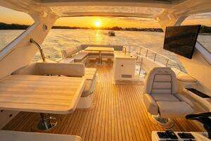 2018 Sea Ray L650 Fly thumbnail 38