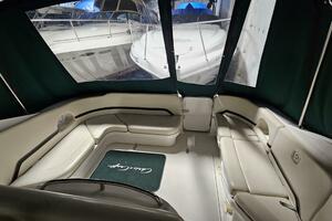 1998 Chris-Craft 320 Express Cruiser thumbnail 11