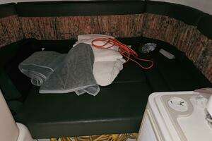1998 Chris-Craft 320 Express Cruiser thumbnail 26