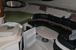 1998 Chris-Craft 320 Express Cruiser thumbnail 22