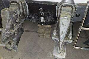 1998 Chris-Craft 320 Express Cruiser thumbnail 30