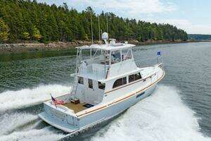 2019 Lowell Flybridge thumbnail 30
