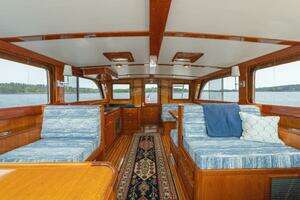 2019 Lowell Flybridge thumbnail 8