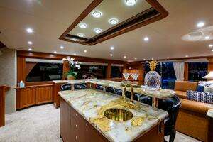 2009 Pacific Mariner thumbnail 24