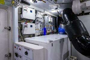 2009 Pacific Mariner thumbnail 63