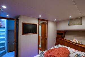 2009 Pacific Mariner thumbnail 31